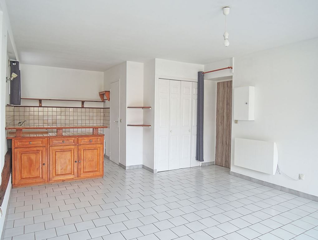 Appartement Studio LA QUEUE LEZ YVELINES (78940) WEST BRIDGE